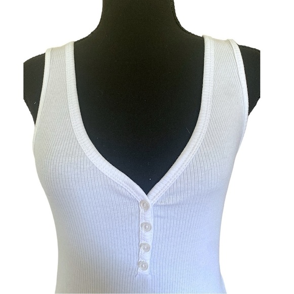 Hyped Unicorn Ribbed Bodysuit 4 Button Front White Size Large 2 Snap Crot… - Picture 3 of 7